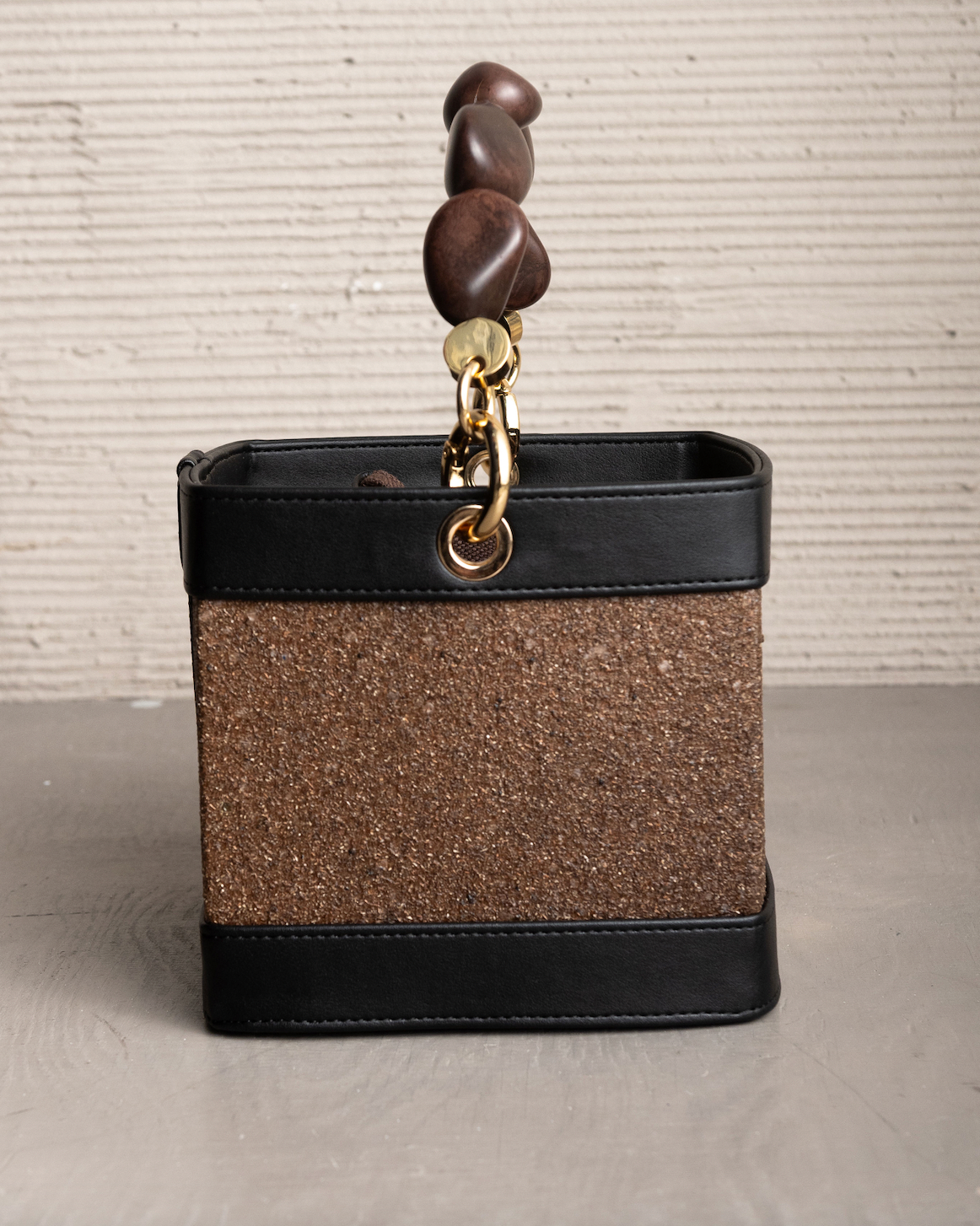 SELVIA PURSE WITH TAGUA SEEDS HANDLE