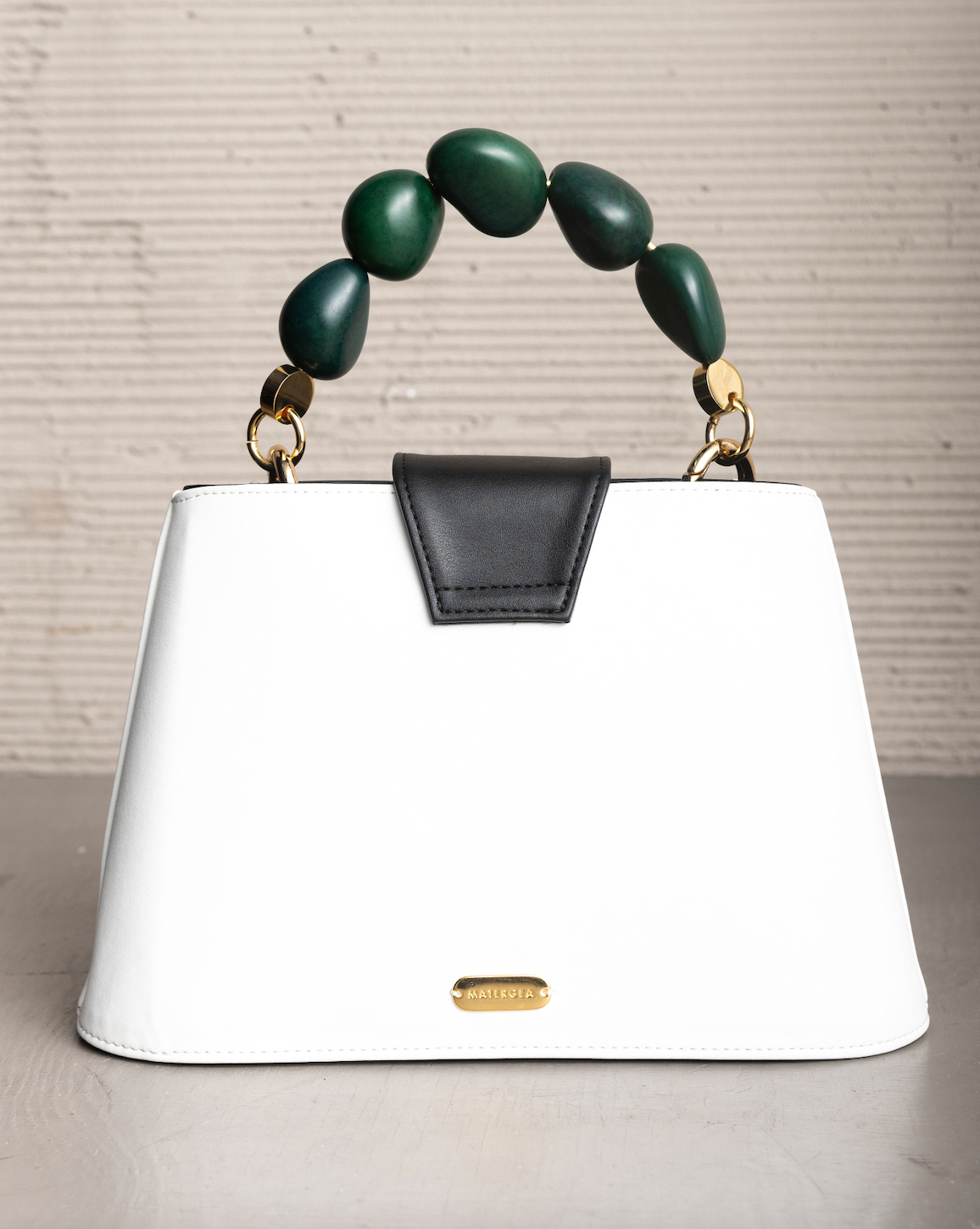 SENDA PURSE WITH TAGUA SEEDS HANDLE